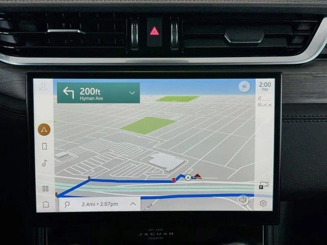 2022 Jaguar F-Pace - Image 11 of 20