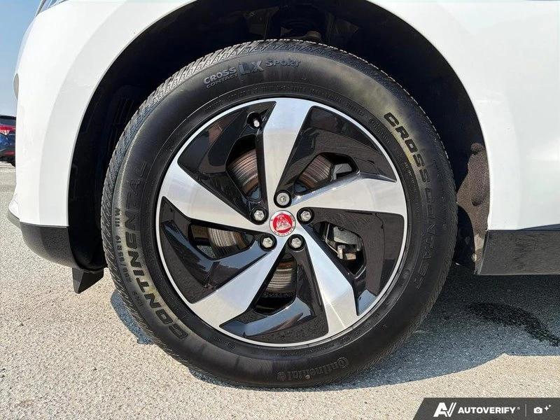 2022 Jaguar F-Pace - Image 6 of 20