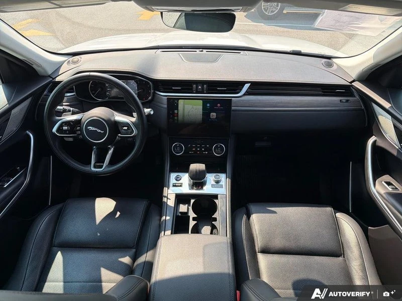 2022 Jaguar F-Pace - Image 19 of 20