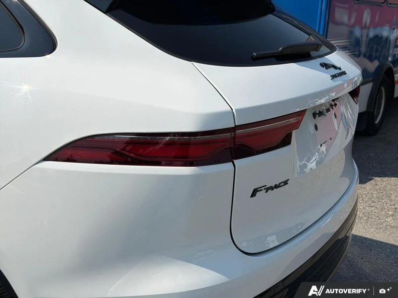 2022 Jaguar F-Pace - Image 7 of 20