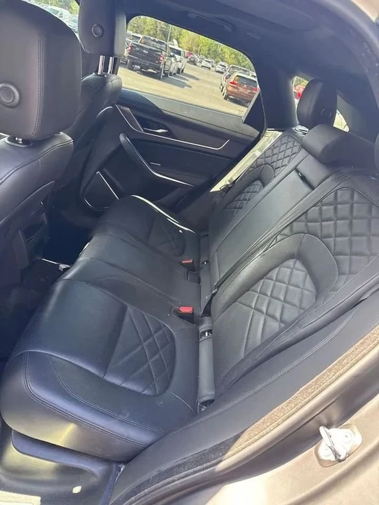 2022 Jaguar F-Pace - Image 8 of 8