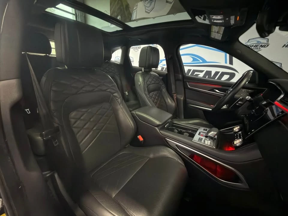 2022 Jaguar F-Pace - Image 15 of 18