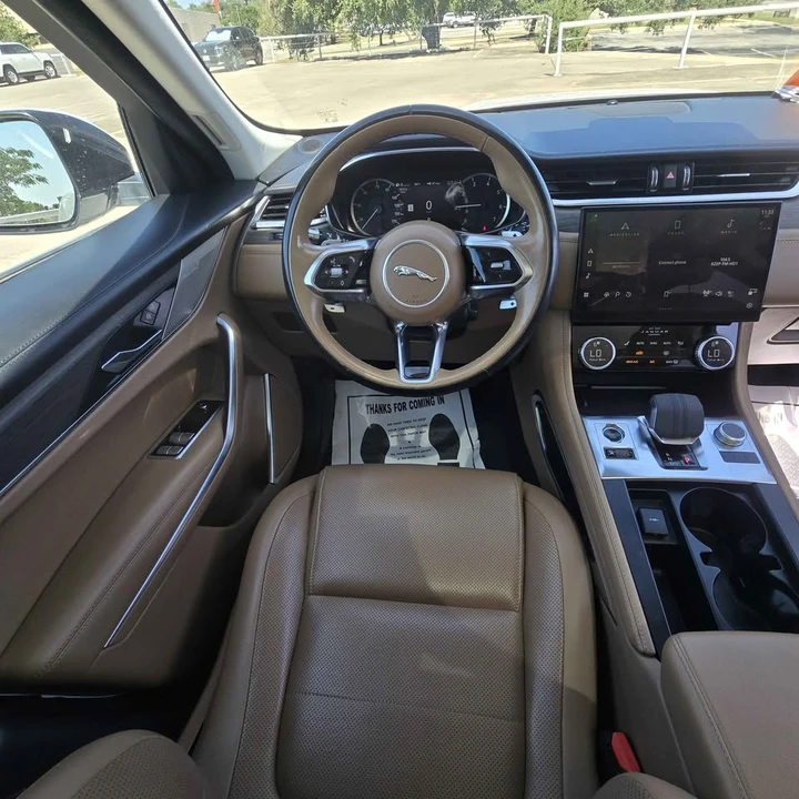 2022 Jaguar F-Pace - Image 15 of 15