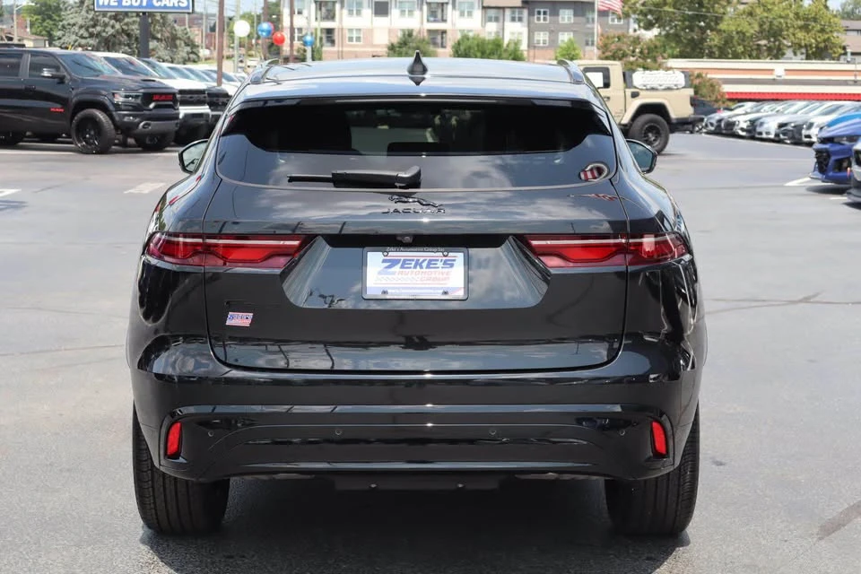 2022 Jaguar F-Pace - Image 4 of 20
