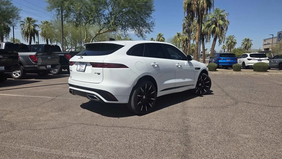 2022 Jaguar F-Pace - Image 3 of 20