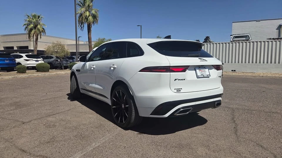 2022 Jaguar F-Pace - Image 4 of 20