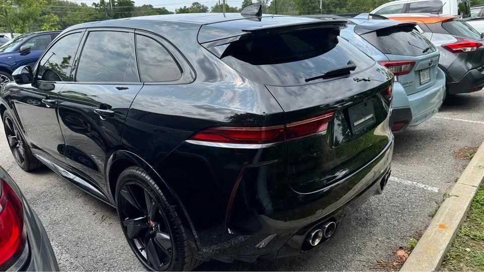 2022 Jaguar F-Pace SVR - Image 6 of 9