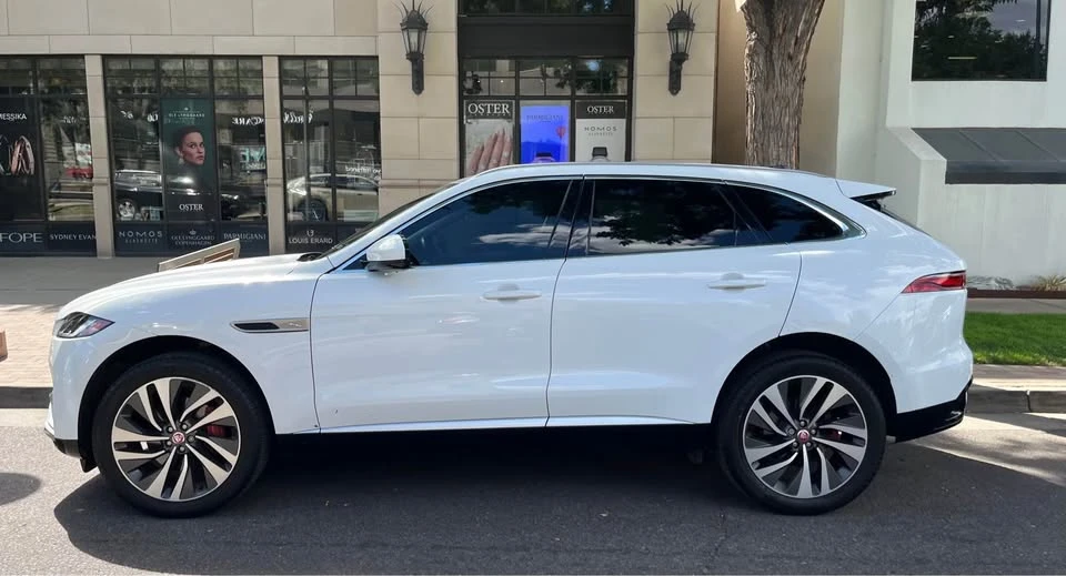 2022 Jaguar F-Pace - Image 6 of 20