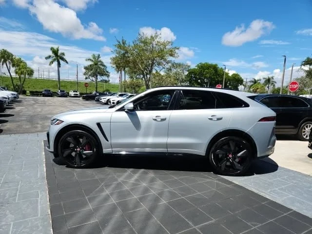 2022 Jaguar F-Pace SVR - Image 6 of 18