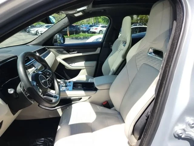 2022 Jaguar F-Pace SVR - Image 8 of 18