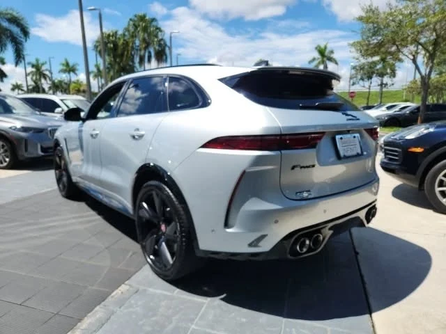 2022 Jaguar F-Pace SVR - Image 5 of 18