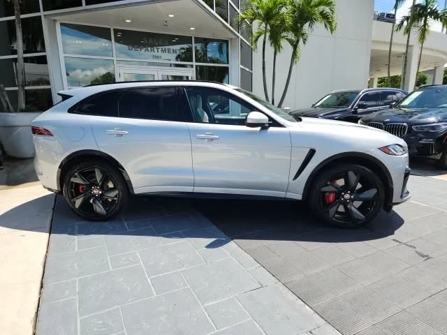 2022 Jaguar F-Pace SVR - Image 2 of 18