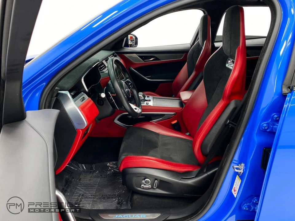2022 Jaguar F-Pace SVR - Image 17 of 21