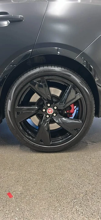 2022 Jaguar F-Pace SVR - Image 5 of 19