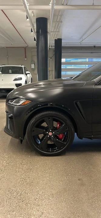 2022 Jaguar F-Pace SVR - Image 2 of 19