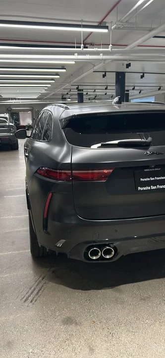 2022 Jaguar F-Pace SVR - Image 7 of 19