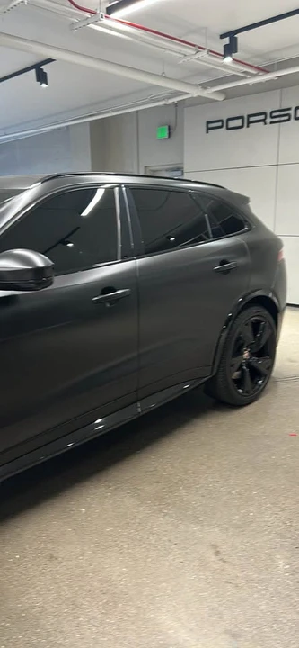 2022 Jaguar F-Pace SVR - Image 4 of 19