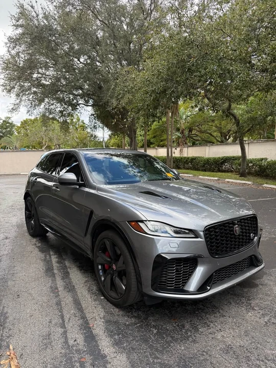 2022 Jaguar F-Pace SVR - Image 3 of 13