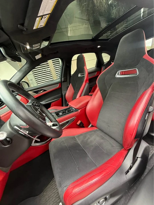 2022 Jaguar F-Pace SVR - Image 9 of 13