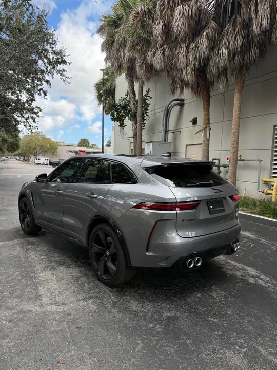 2022 Jaguar F-Pace SVR - Image 3 of 7