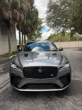 2022 Jaguar F-PACE SVR Sport Utility 4D