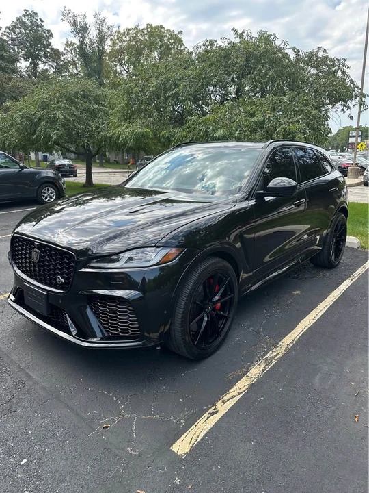 2022 Jaguar F-Pace SVR - Image 2 of 17