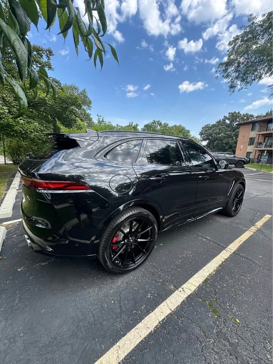 2022 Jaguar F-Pace SVR - Image 6 of 17