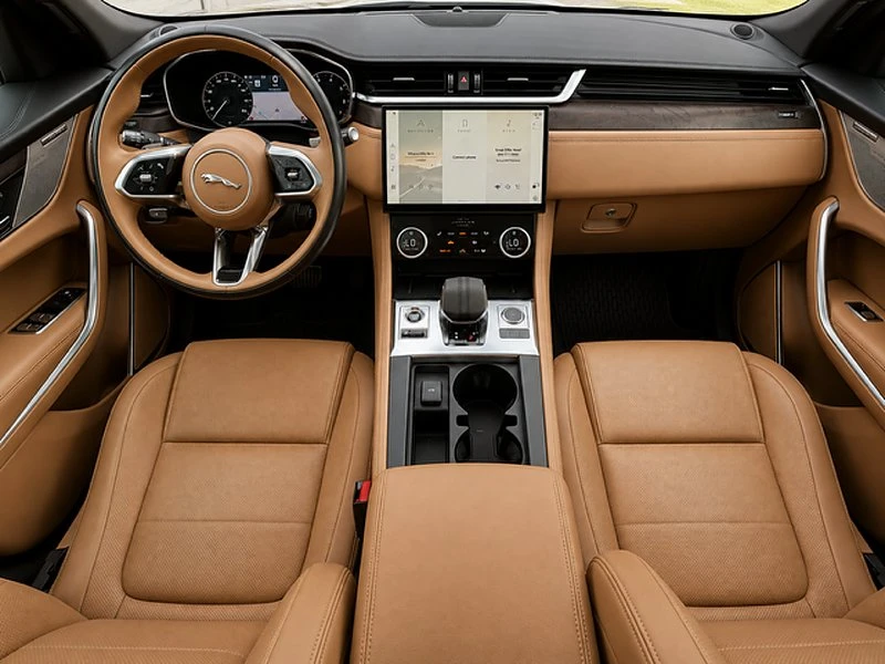 2022 Jaguar F-Pace - Image 9 of 17