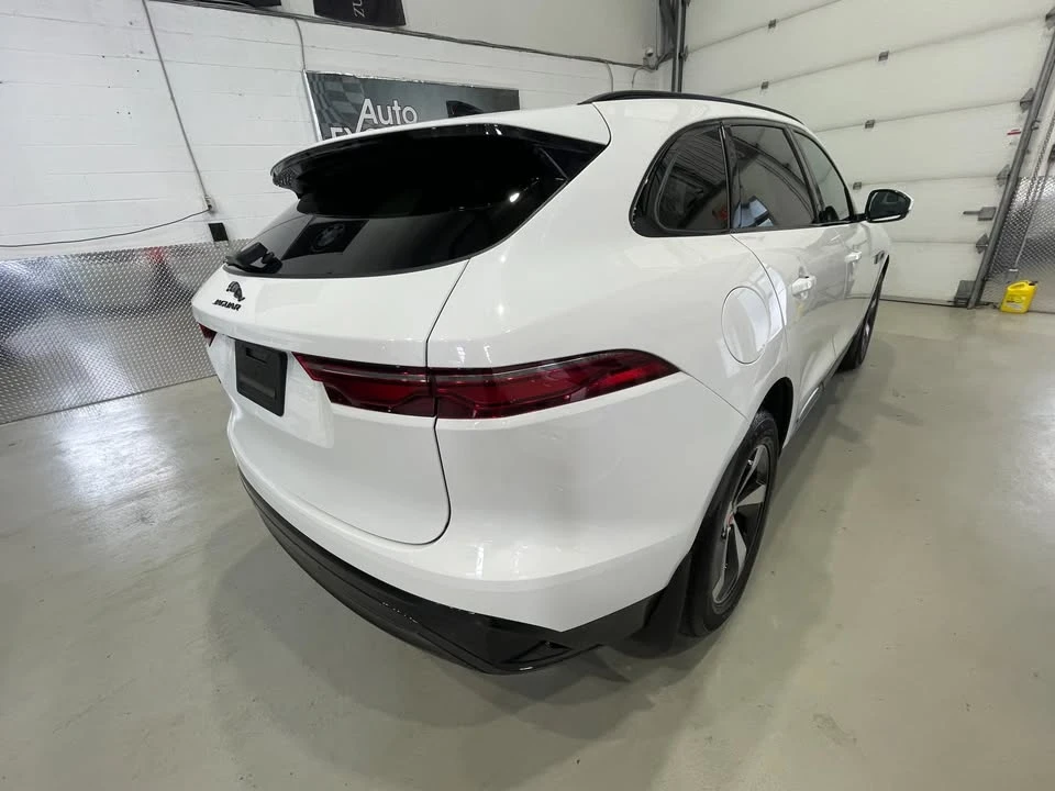 2022 Jaguar F-Pace - Image 5 of 20