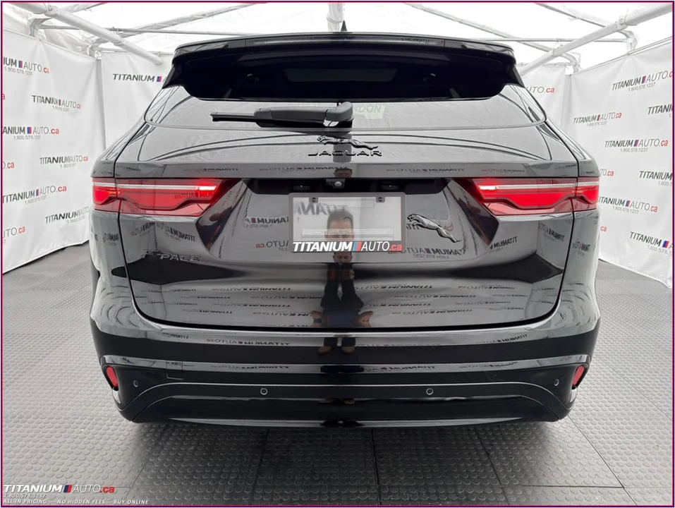 2022 Jaguar F-Pace - Image 5 of 18