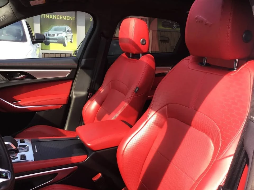 2022 Jaguar F-Pace - Image 10 of 20