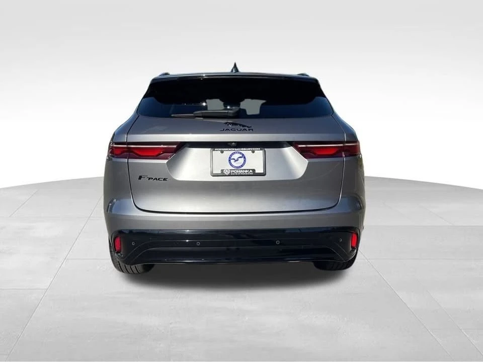 2022 Jaguar F-Pace - Image 5 of 19