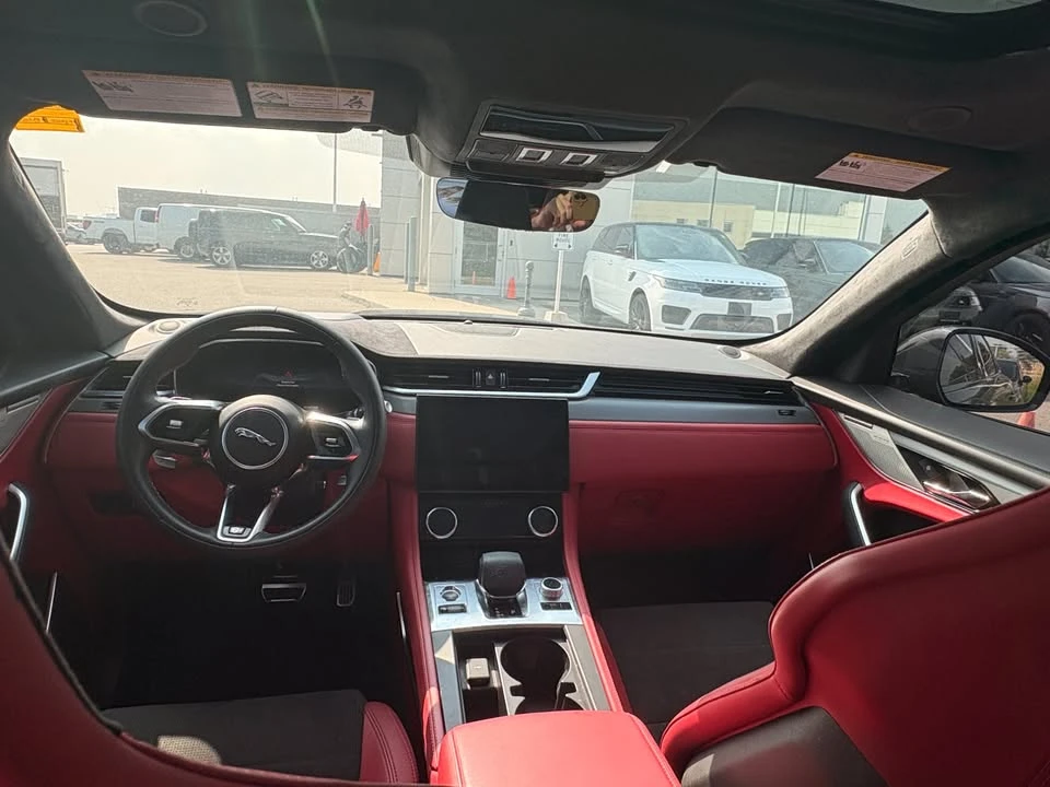 2022 Jaguar F-Pace SVR - Image 7 of 12