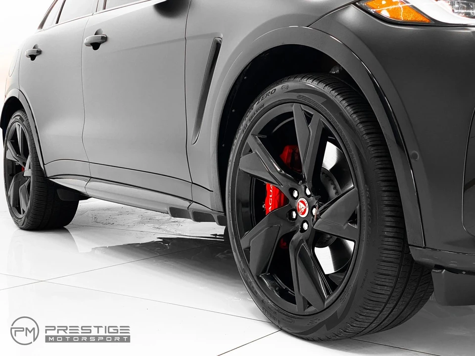 2022 Jaguar F-Pace SVR - Image 13 of 21