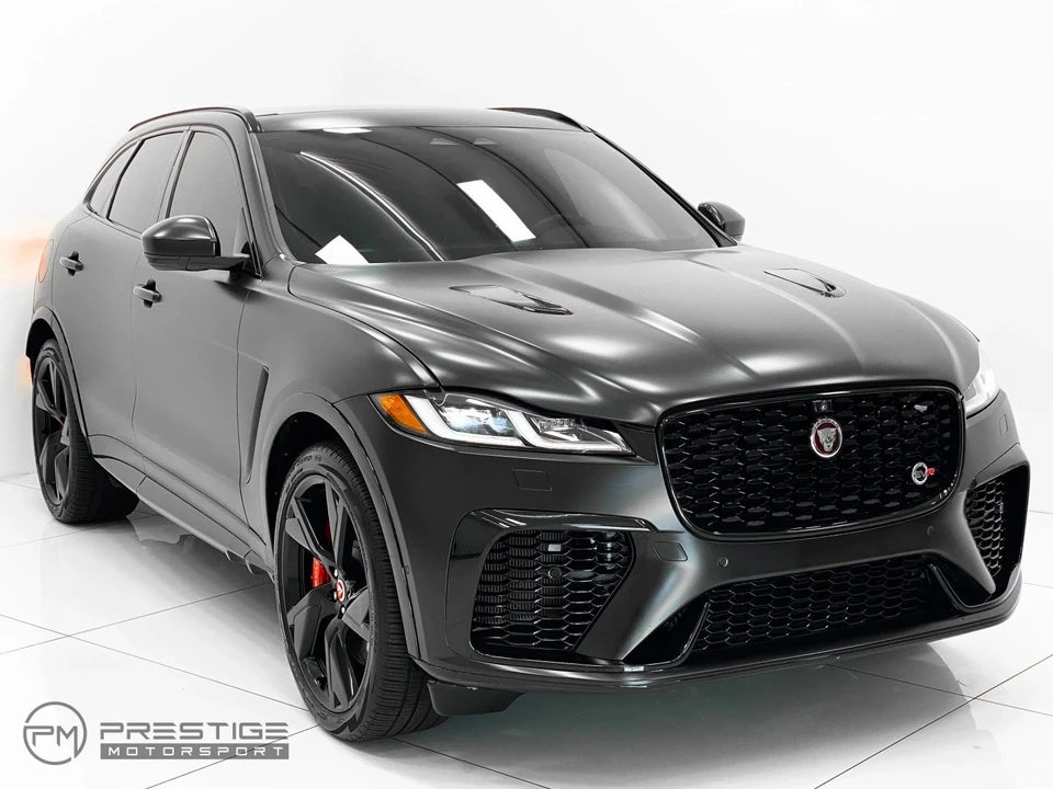 2022 Jaguar F-Pace SVR - Image 11 of 21