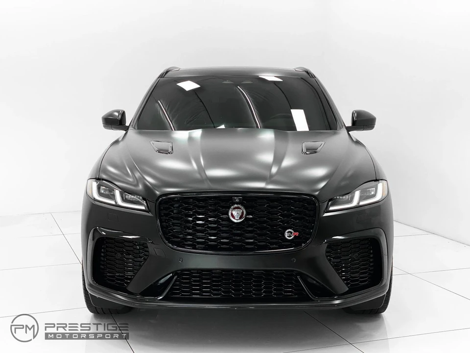 2022 Jaguar F-Pace SVR - Image 2 of 21