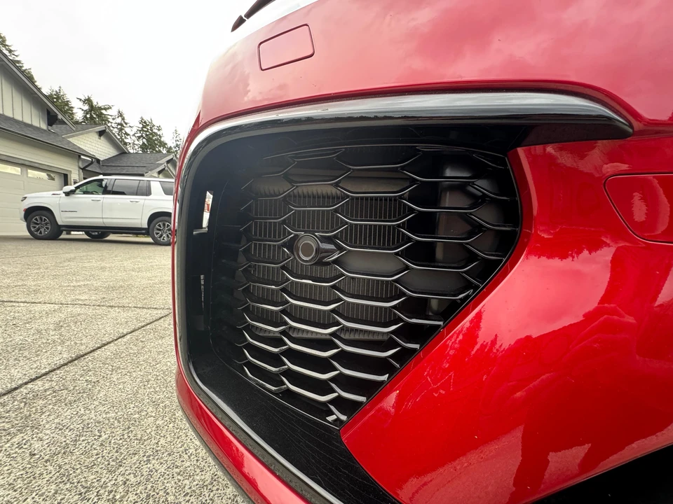 2022 Jaguar F-Pace SVR - Image 28 of 31