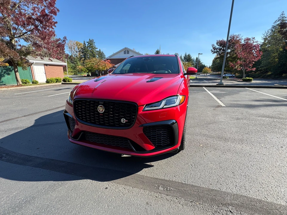 2022 Jaguar F-Pace SVR - Image 8 of 31