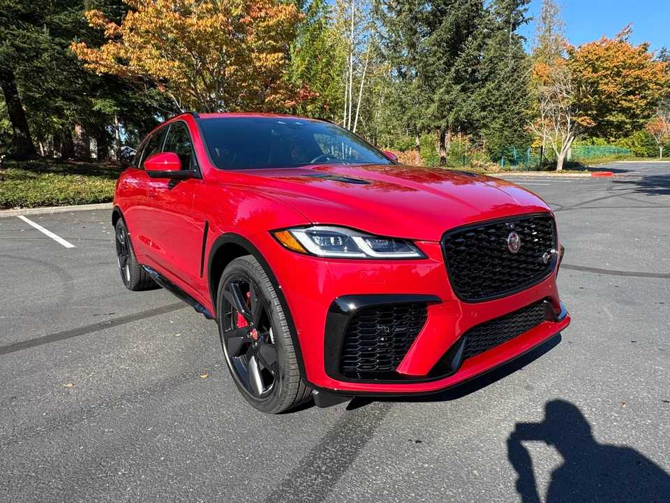 2022 Jaguar F-Pace SVR - Image 23 of 31