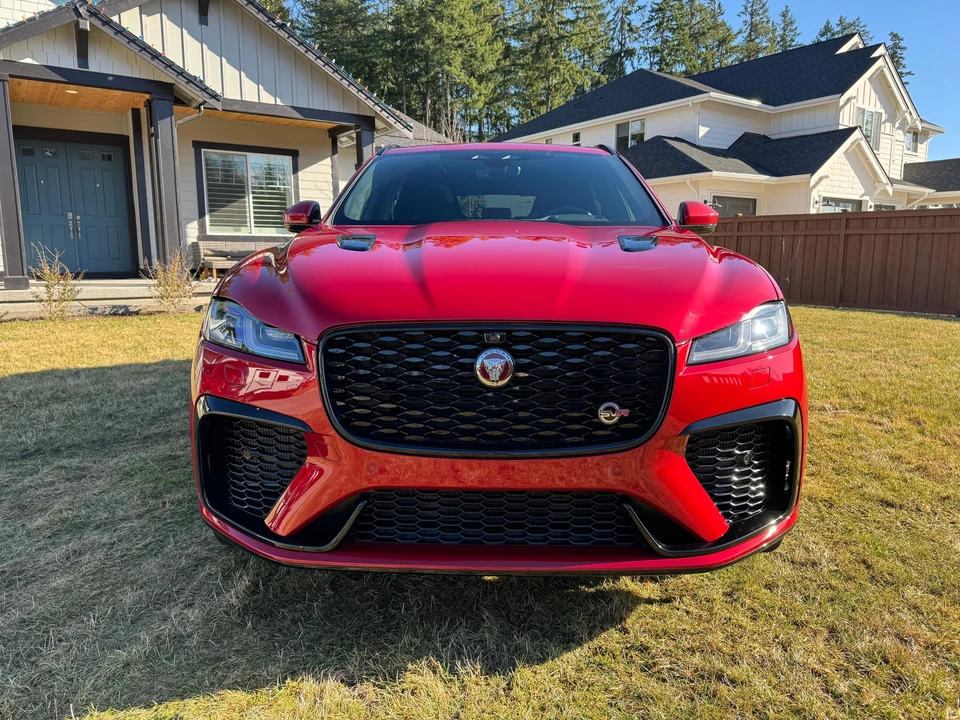 2022 Jaguar F-Pace SVR - Image 7 of 31