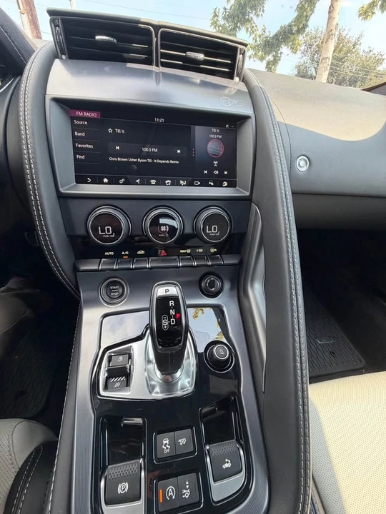 2022 Jaguar F-Type 2nd Gen - Image 7 of 11