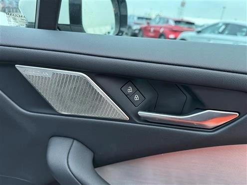 2022 Jaguar I-Pace - Image 6 of 20