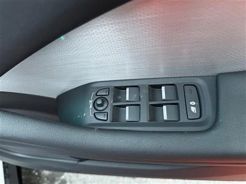 2022 Jaguar I-Pace - Image 12 of 20