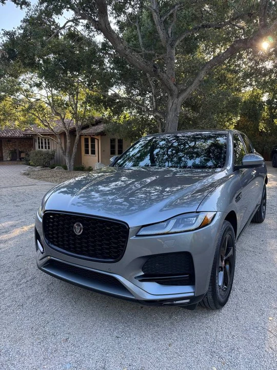 2022 Jaguar F-Pace - Image 3 of 18