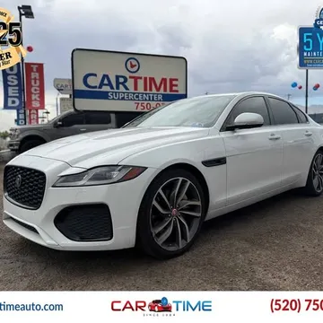 2022 Jaguar XF SE