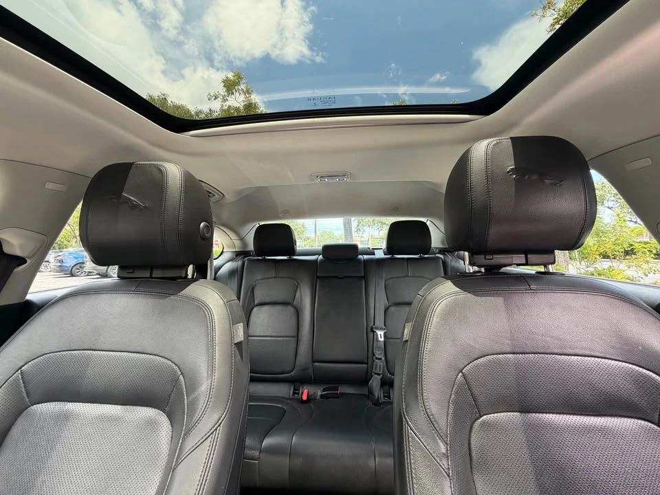 2022 Jaguar X260 XF - Image 5 of 15