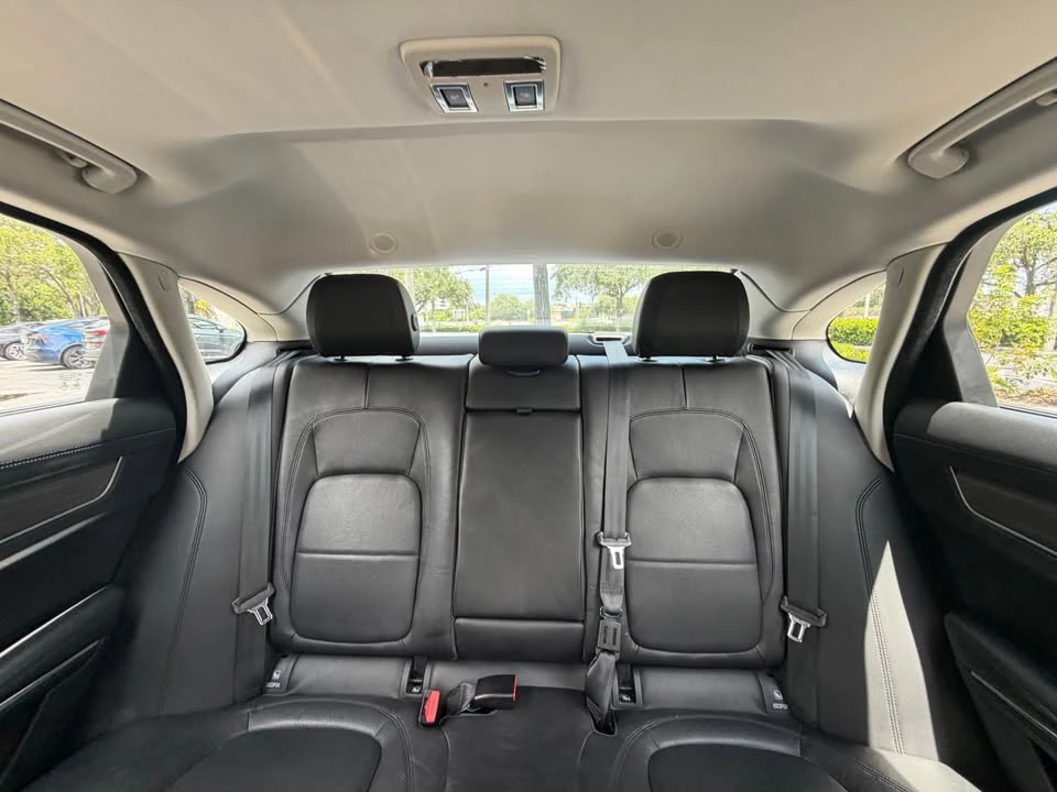 2022 Jaguar X260 XF - Image 6 of 15