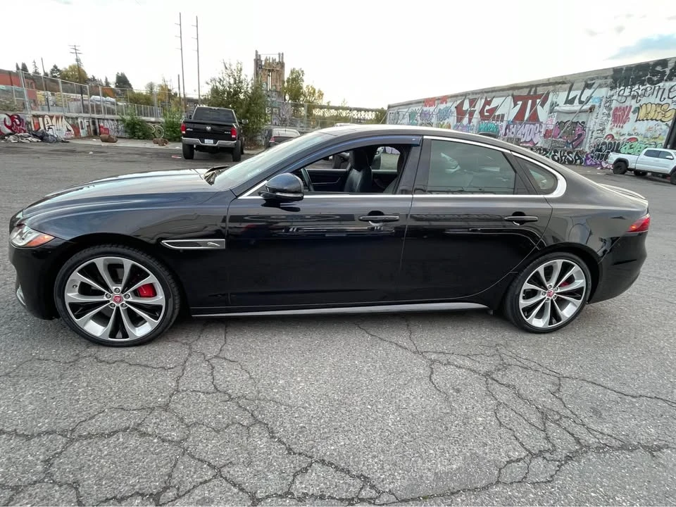2022 Jaguar X260 XF - Image 2 of 9