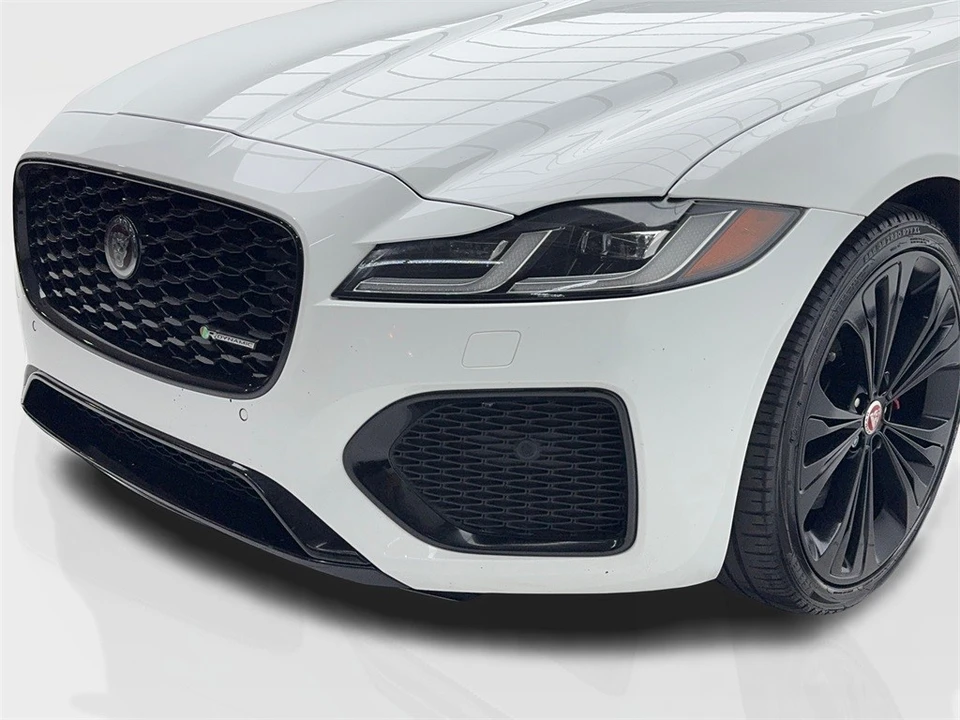 2022 Jaguar X260 XF - Image 5 of 12