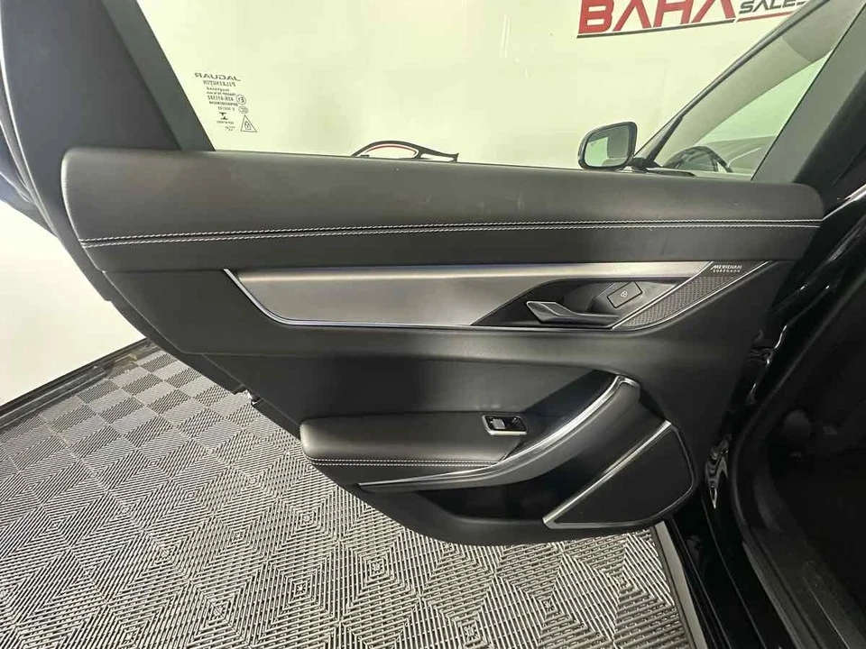 2022 Jaguar X260 XF - Image 18 of 21